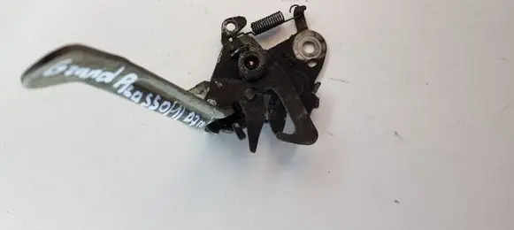 Citroen C4 Grand Picasso Engine bonnet (hood) release handle