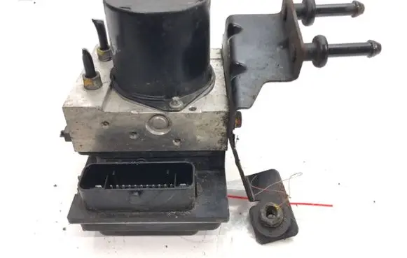 Skoda Fabia Mk1 (6Y) ABS Pump 6R0907379E