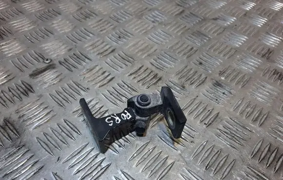 Porsche Cayenne (92A) Front door lower hinge 8K0831402A