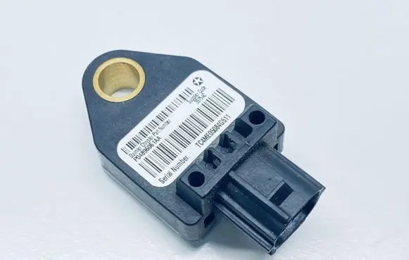 Chrysler Sebring (JS) Airbag deployment crash/impact sensor 04896061AA P04896061AA