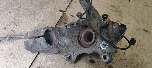 Ford S-MAX Front wheel hub