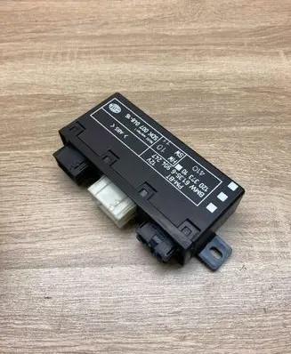 BMW 5 E39 Door control unit/module 6904247