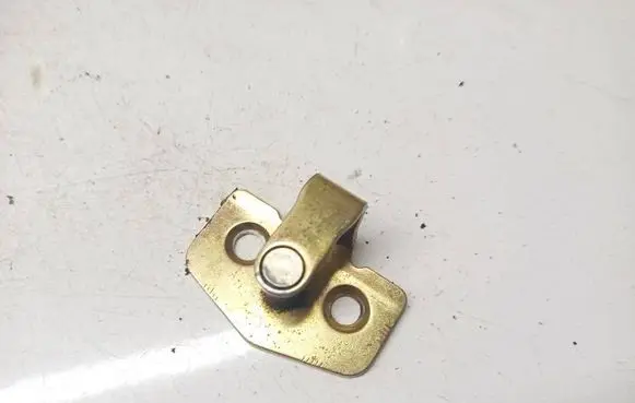 Opel Zafira A Front door lock loop/hook striker 