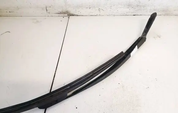 Alfa Romeo 147 Front wiper blade arm