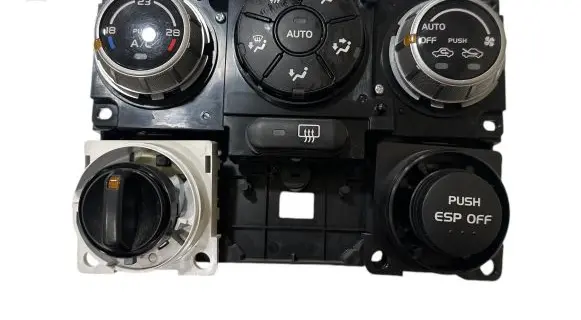 Suzuki Grand Vitara II Climate control unit 3951065JH4CAT
