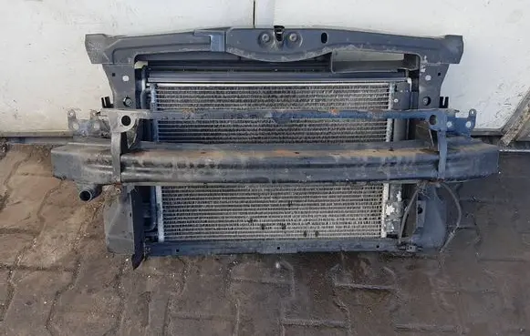Skoda Octavia Mk2 (1Z) Radiator support slam panel 