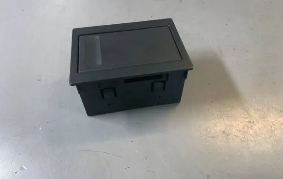BMW 7 E38 Dashboard storage box/compartment 8160474 51168160474