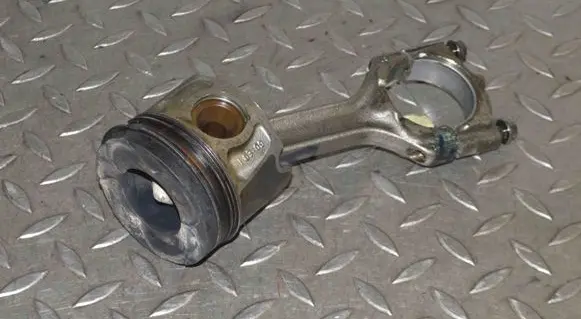 Piston