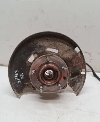 Opel Astra J Front wheel hub spindle knuckle 13319