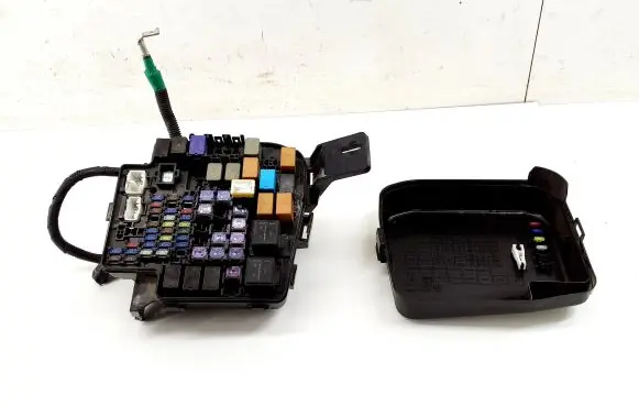Mazda CX-3 Fuse box set D09W66767 72547835