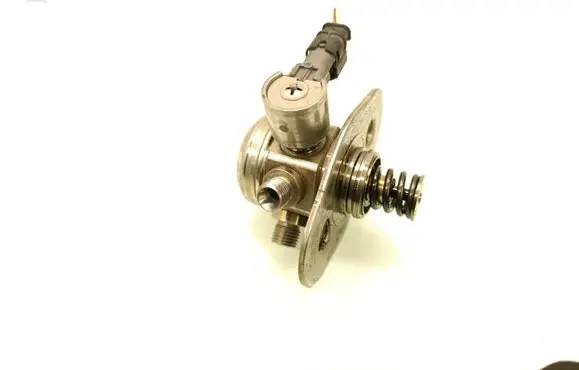BMW 5 F10 F11 Fuel injection high pressure pump 3005772747