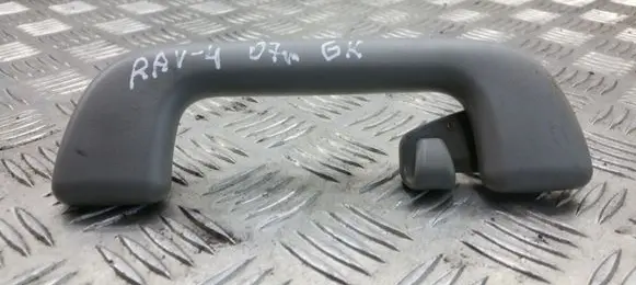 Toyota RAV 4 (XA30) Rear interior roof grab handle 6746838010