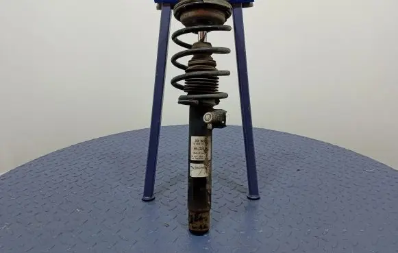 BMW X1 E84 Front shock absorber/damper 313932