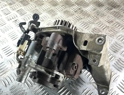 Volvo V60 Fuel injection high pressure pump A2C53384062