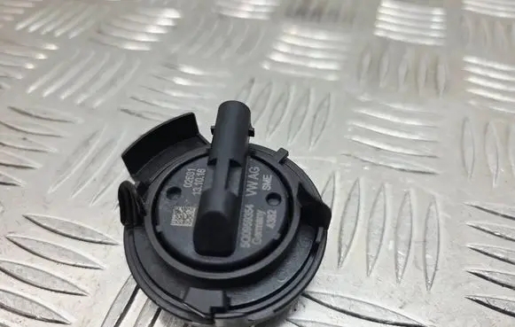 Volkswagen e-Golf Airbag deployment crash/impact sensor 5Q0959354