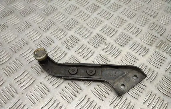 Volkswagen Transporter - Caravelle T5 Sliding door upper roller guide/hinge 7H0843435B