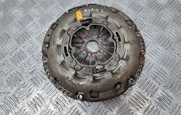 Toyota Auris 150 Pressure plate 3100105030 3100105160