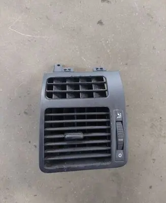 Volkswagen Touran I Dashboard side air vent grill/cover trim 1T0819703A