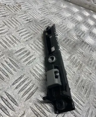 Opel Insignia A Seat belt adjustment motor 13577246