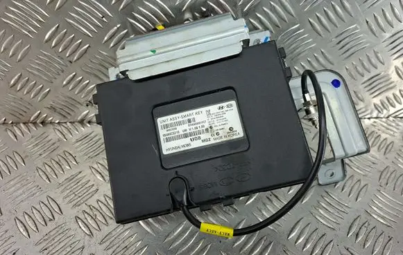 KIA Sorento Keyless (KESSY) go control unit/module 95480C5210
