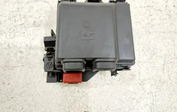 Ford Escape IV Fuse module LX6T14D068 LX6T14D068NBC 18F0108VSR