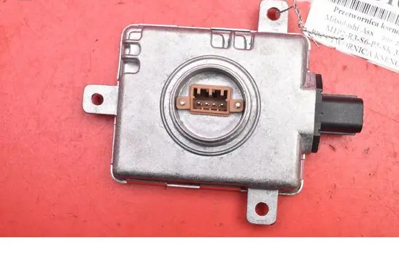 Mitsubishi ASX Voltage converter/converter module 