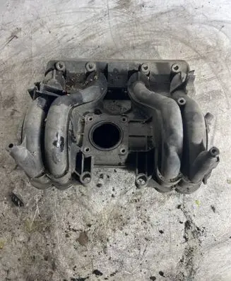 Volkswagen Polo III 6N 6N2 6NF Intake manifold 030129711BP 2900305929