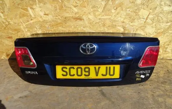Toyota Avensis T270 Tailgate/trunk/boot lid