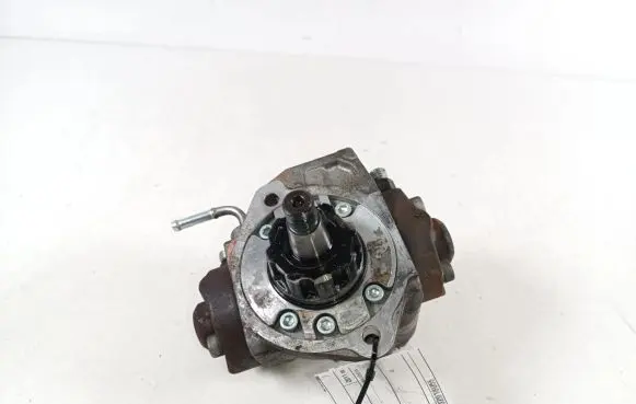 Subaru Legacy Fuel injection high pressure pump 16625AA030