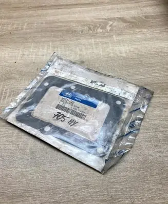 Hyundai Terracan Gearbox gasket ME581042