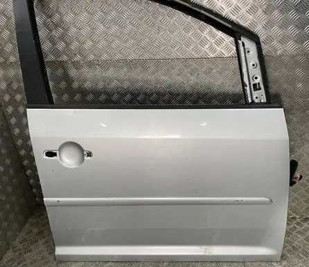 Volkswagen Touran I Front door TOURANI HAMU4079754