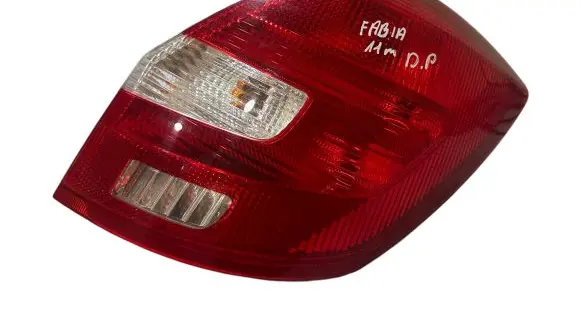 Skoda Fabia Mk2 (5J) Rear/tail lights 5J6945096 5J6945112 VP7SWX13404A