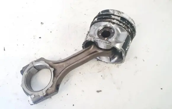 Toyota RAV 4 (XA30) Piston with connecting rod 10728 871072832
