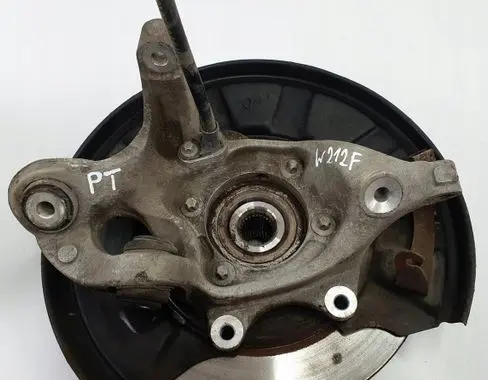 Mercedes-Benz E W212 Rear wheel hub