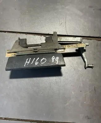 BMW 5 E34 Rear door exterior handle 1960601