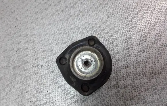 Hyundai Tucson LM Coil spring/strut mount 