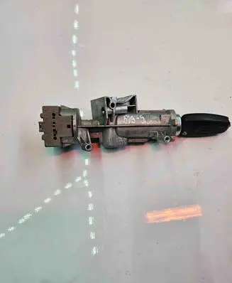 Renault Master III Ignition lock A15100236655