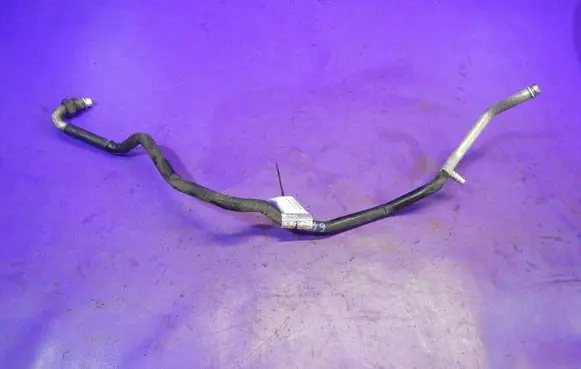 Audi A4 S4 B5 8D Air conditioning (A/C) pipe/hose 