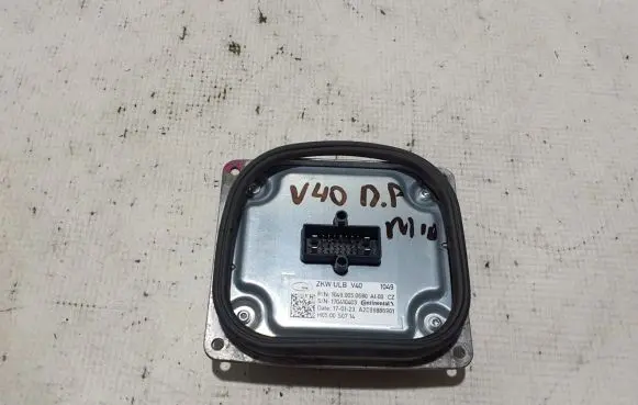 Volvo V40 Xenon control unit/module 10490050680