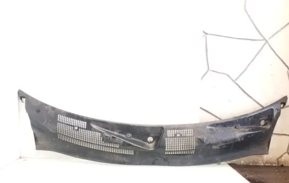Jeep Grand Cherokee (WJ) Wiper trim