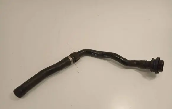 Mercedes-Benz GLC C253 Breather/breather pipe/hose A6510105811 A0000160030