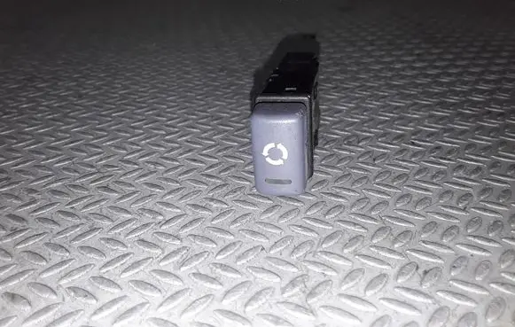 Land Rover Freelander Other switches/knobs/shifts 03035008