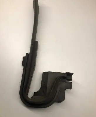 Porsche Macan (95B) Other engine bay part 95B823732A