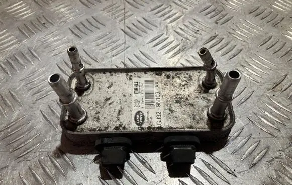 Land Rover Discovery Sport Engine oil radiator GJ32-9N103-AA