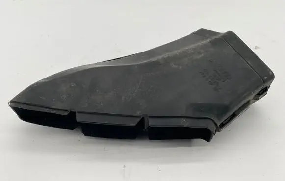 Audi A6 S6 C6 4F Air intake duct part 4F0129618J
