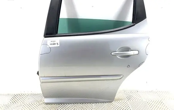 Peugeot 207 Rear door 