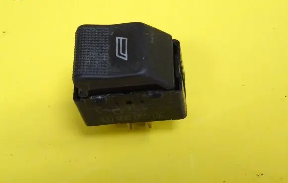 Audi A4 S4 B5 8D Electric window control switch 4D09598550IC