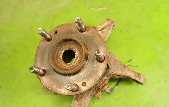 KIA Sportage Front wheel hub spindle knuckle