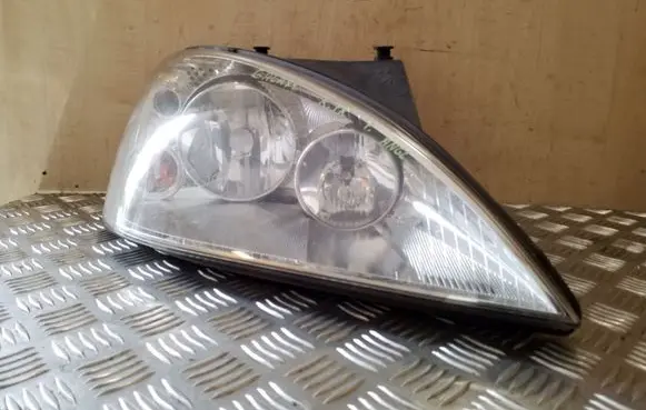Ford Galaxy Headlight/headlamp 0301183602 7M6941016N YM2113006GJ