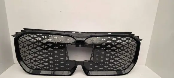 BMW X1 U11 Front grill 5A7D665